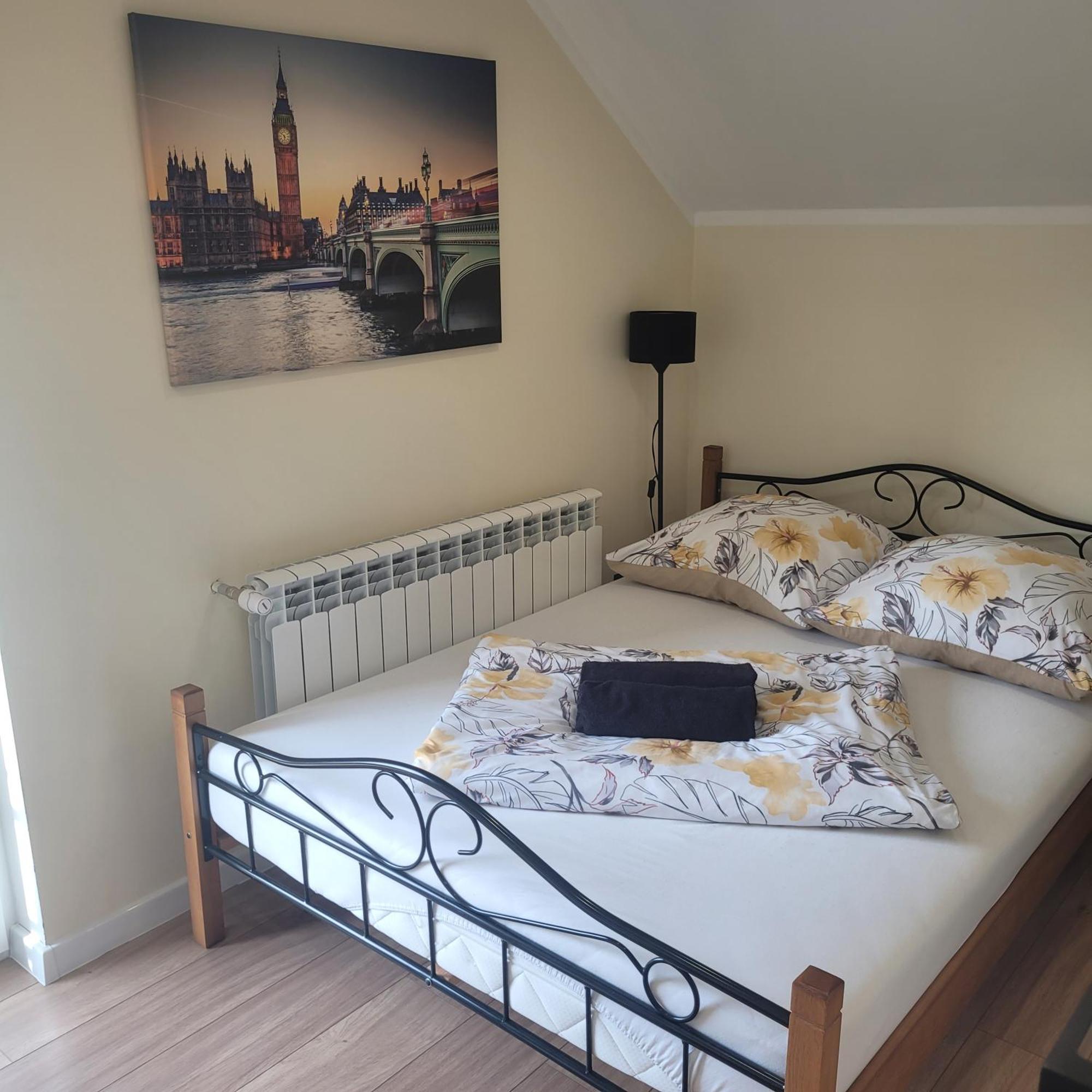 Pokoje Goscinne Basniowy Dom Radkow Dış mekan fotoğraf